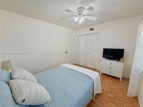 1203 Bahama Bend Coconut Creek FL 33066