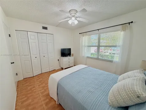 1203 Bahama Bend Coconut Creek FL 33066