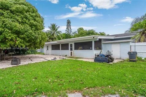 26105 SW 193rd Avenue Homestead FL 33031