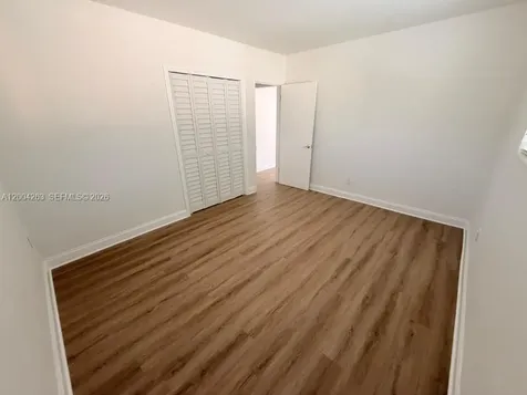 95-97 NE 168th Street North Miami Beach FL 33162