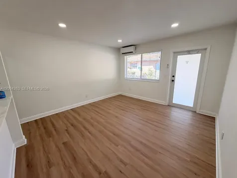95-97 NE 168th Street North Miami Beach FL 33162