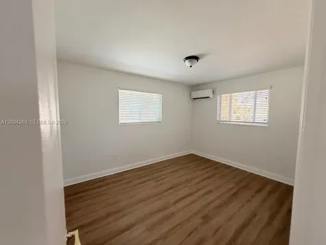 95-97 NE 168th Street North Miami Beach FL 33162