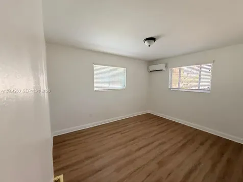 95-97 NE 168th Street North Miami Beach FL 33162