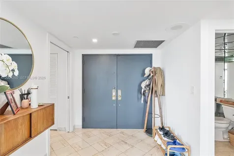 11113 Biscayne Boulevard Miami FL 33181