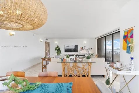 11113 Biscayne Boulevard Miami FL 33181