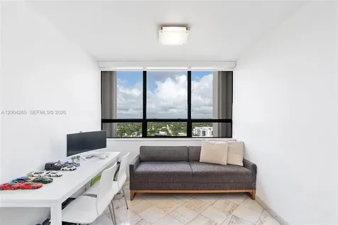 11113 Biscayne Boulevard Miami FL 33181