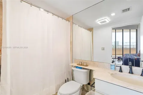 11113 Biscayne Boulevard Miami FL 33181