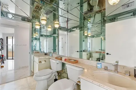 11113 Biscayne Boulevard Miami FL 33181