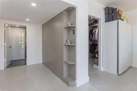 20191 E Country Club Drive Aventura FL 33180