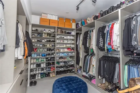 20191 E Country Club Drive Aventura FL 33180