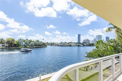 20191 E Country Club Drive Aventura FL 33180