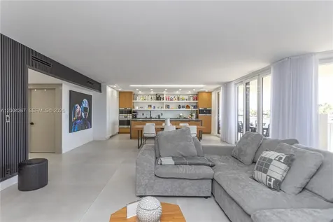 20191 E Country Club Drive Aventura FL 33180