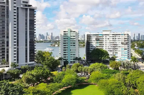 5 Island Avenue Miami Beach FL 33139