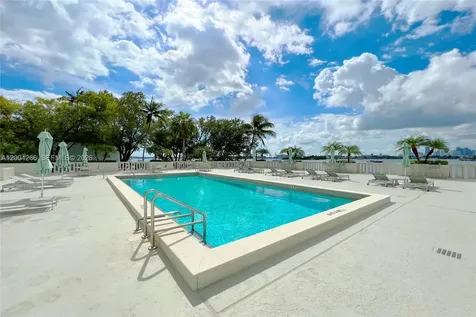 5 Island Avenue Miami Beach FL 33139