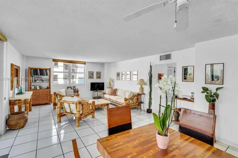 5 Island Avenue Miami Beach FL 33139