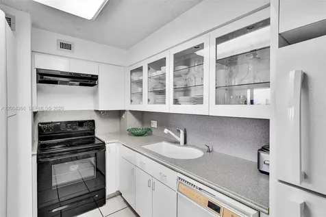 5 Island Avenue Miami Beach FL 33139