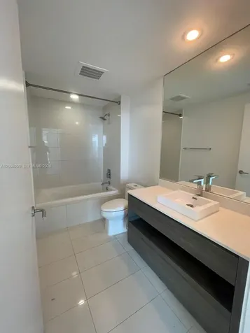 1100 S Miami Avenue Miami FL 33130
