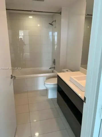 1100 S Miami Avenue Miami FL 33130