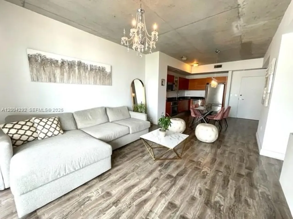 3470 E Coast Avenue Miami FL 33137