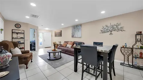 120 E 5th Street Hialeah FL 33010