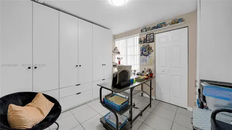 120 E 5th Street Hialeah FL 33010