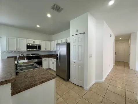 2356 NE 3rd Court Homestead FL 33033