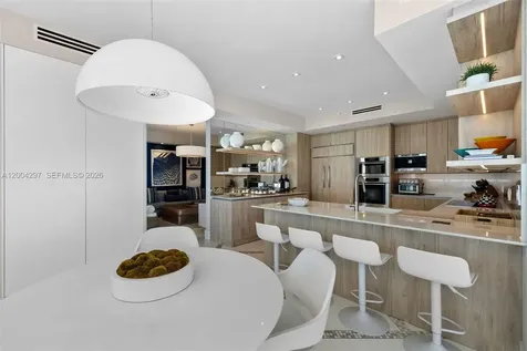 50 S Pointe Drive Miami Beach FL 33139