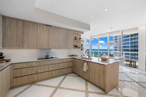 50 S Pointe Drive Miami Beach FL 33139