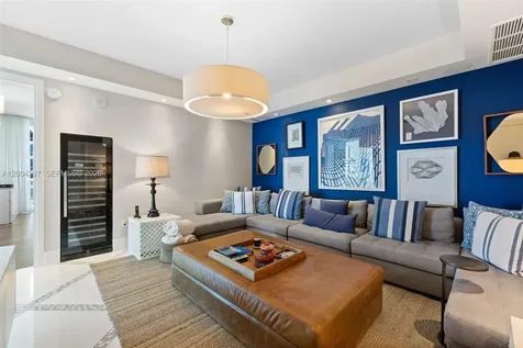 50 S Pointe Drive Miami Beach FL 33139
