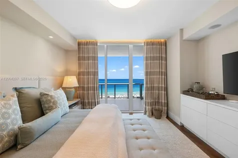 50 S Pointe Drive Miami Beach FL 33139