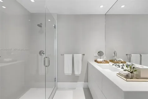 50 S Pointe Drive Miami Beach FL 33139