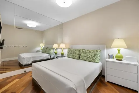 50 S Pointe Drive Miami Beach FL 33139