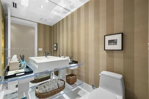 50 S Pointe Drive Miami Beach FL 33139