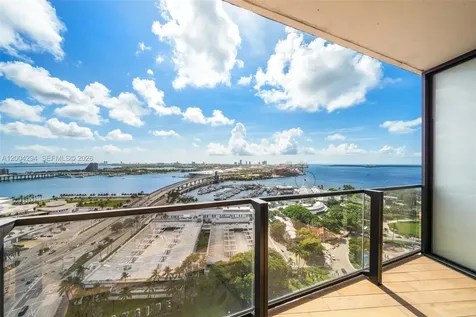 398 NE 5th Street Miami FL 33132