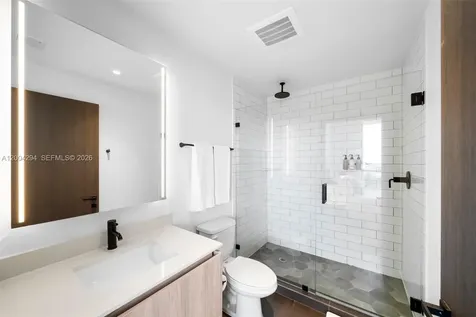 398 NE 5th Street Miami FL 33132