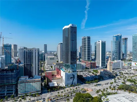 398 NE 5th Street Miami FL 33132