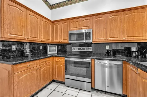 1600 Salerno Circle Weston FL 33327