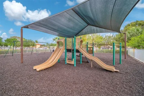 1600 Salerno Circle Weston FL 33327
