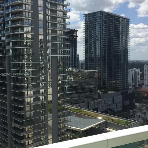41 SE 5th Street Miami FL 33131