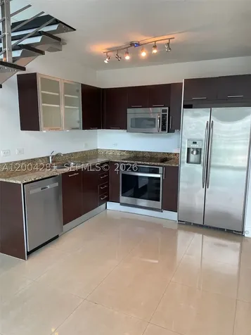 41 SE 5th Street Miami FL 33131