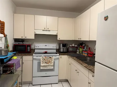 5755 W 20th Avenue Hialeah FL 33012