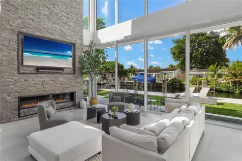 2217 NE 17th Terrace Wilton Manors FL 33305