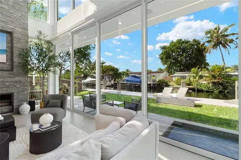 2217 NE 17th Terrace Wilton Manors FL 33305