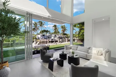2217 NE 17th Terrace Wilton Manors FL 33305