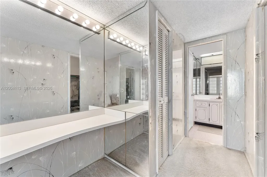 2661 S Course Drive Pompano Beach FL 33069