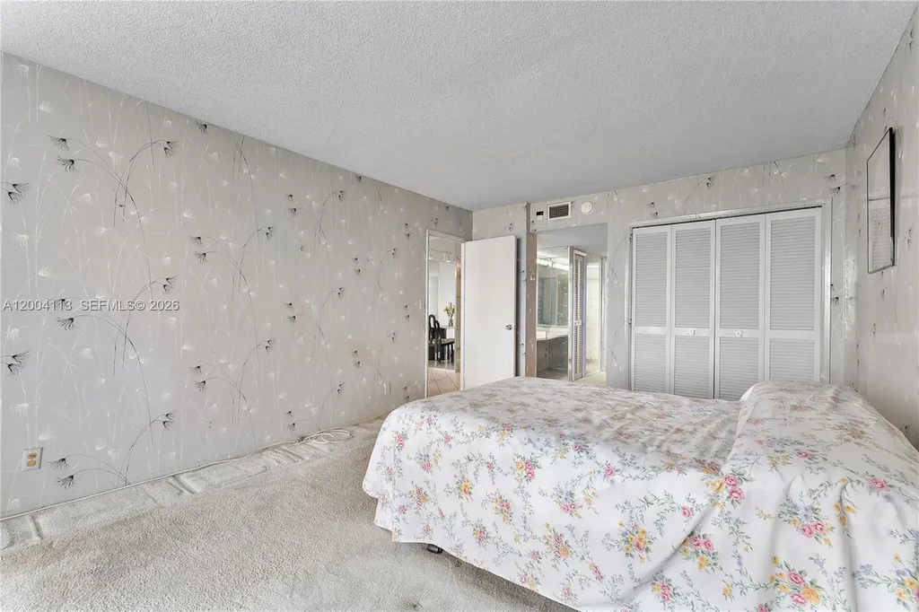 2661 S Course Drive Pompano Beach FL 33069