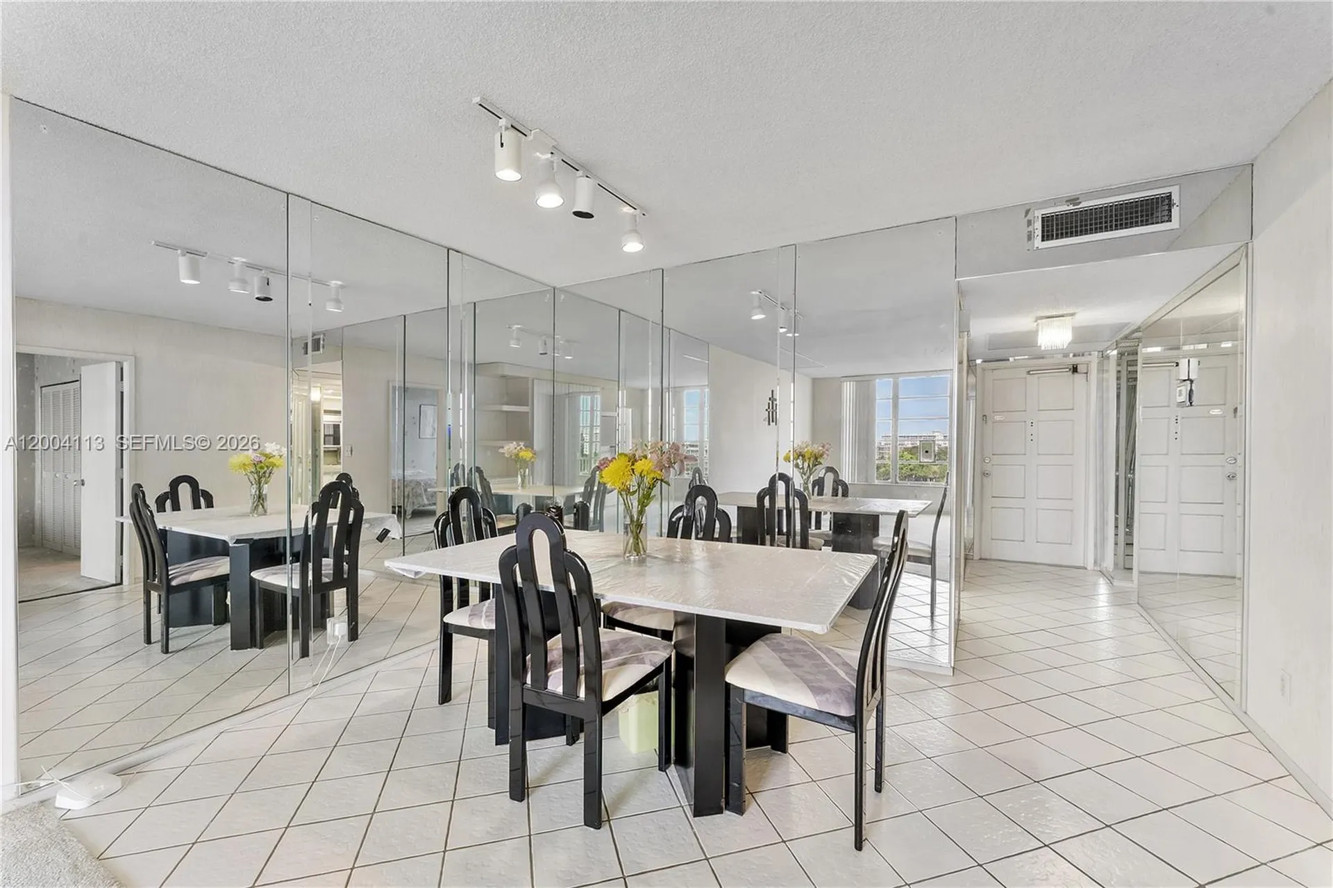 2661 S Course Drive Pompano Beach FL 33069
