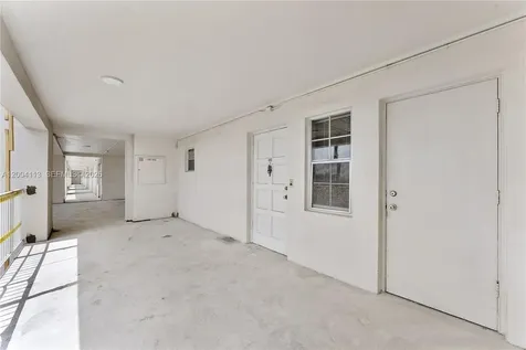 2661 S Course Drive Pompano Beach FL 33069