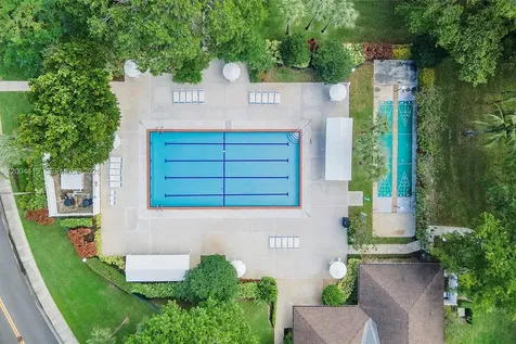 2661 S Course Drive Pompano Beach FL 33069