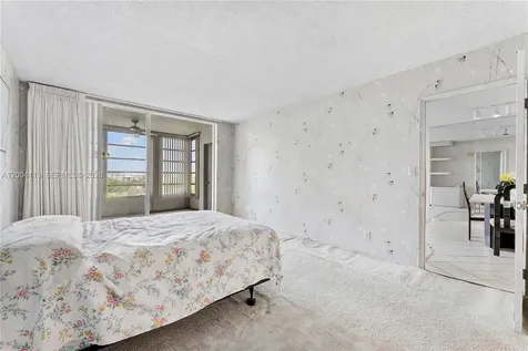 2661 S Course Drive Pompano Beach FL 33069
